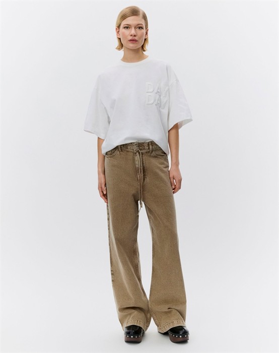 Elijah Sand Washed Denim - Ermine